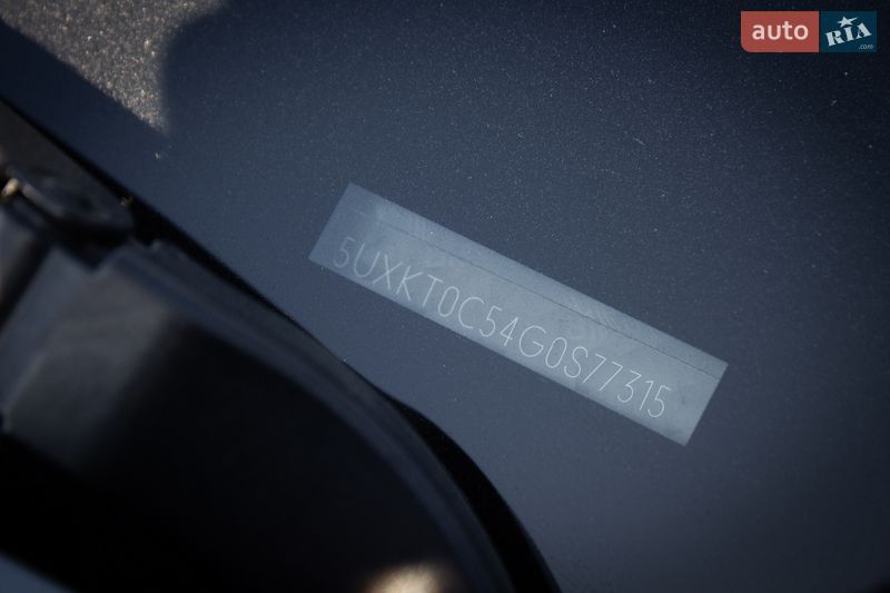 Внедорожник / Кроссовер BMW X5 2016 в Киеве