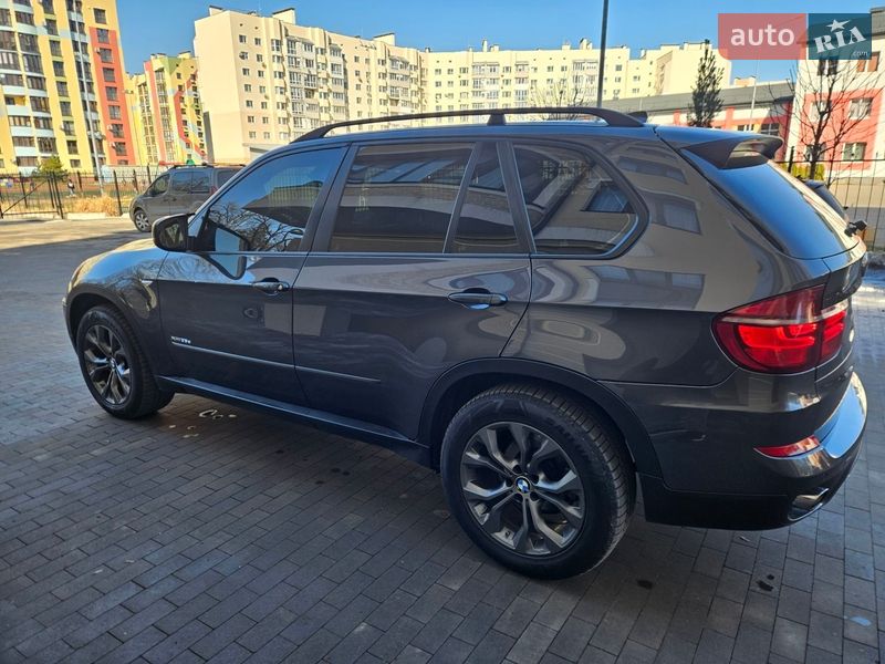 Внедорожник / Кроссовер BMW X5 2011 в Виннице