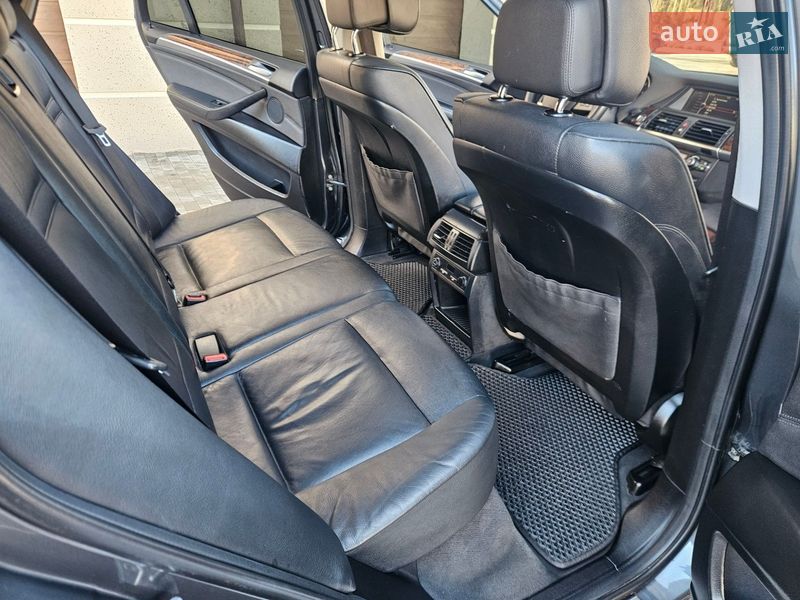 Внедорожник / Кроссовер BMW X5 2011 в Виннице