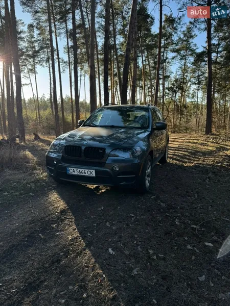 BMW X5 2011