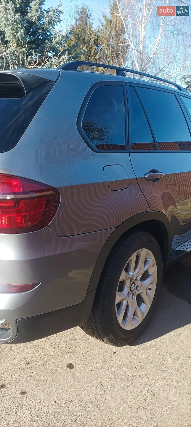 2010 BMW X5 - мініатюра 13