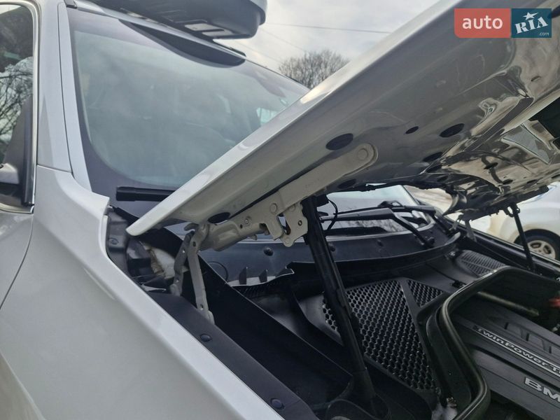 Внедорожник / Кроссовер BMW X5 2015 в Каменец-Подольском