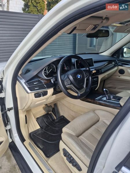 Внедорожник / Кроссовер BMW X5 2015 в Каменец-Подольском