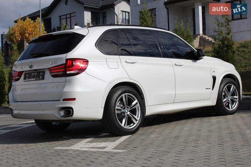 Позашляховик / Кросовер BMW X5 2018 в Рівному