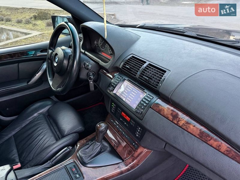 Внедорожник / Кроссовер BMW X5 2005 в Одессе