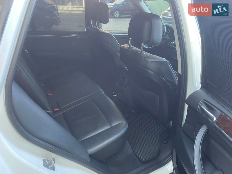 Внедорожник / Кроссовер BMW X5 2012 в Ивано-Франковске фото 7 Внедорожник / Кроссовер BMW X5 2012 в Ивано-Франковске