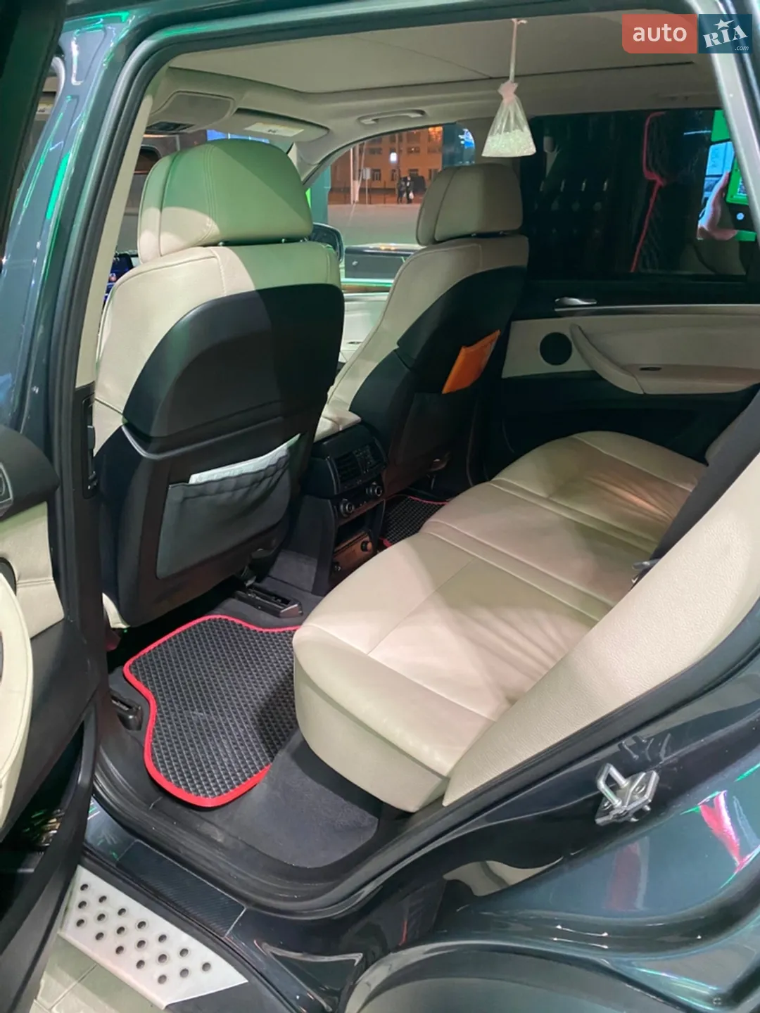 2011 BMW X5 - мініатюра 13