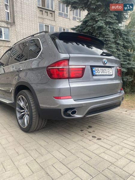 Внедорожник / Кроссовер BMW X5 2013 в Днепре