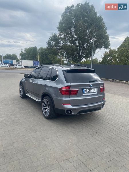 Внедорожник / Кроссовер BMW X5 2013 в Днепре
