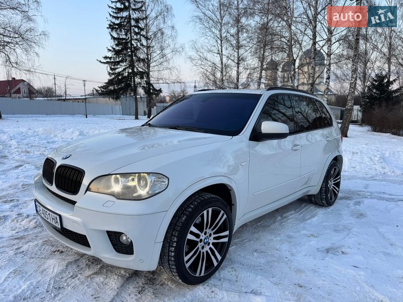 Позашляховик / Кросовер BMW X5 2010 в Чернівцях