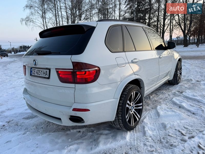 Позашляховик / Кросовер BMW X5 2010 в Чернівцях