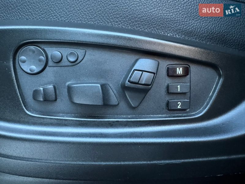 Позашляховик / Кросовер BMW X5 2010 в Чернівцях