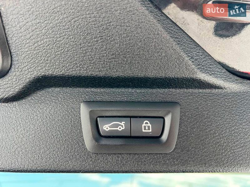 Внедорожник / Кроссовер BMW X5 2016 в Львове