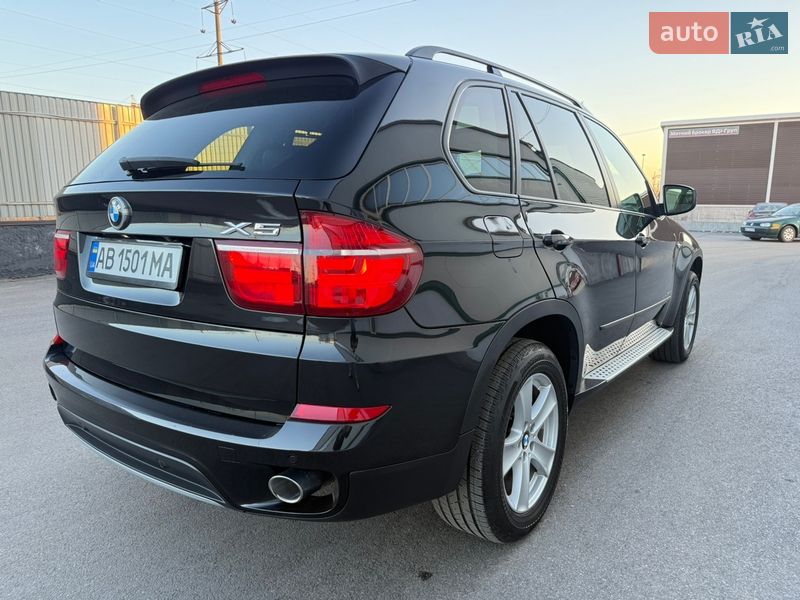 Позашляховик / Кросовер BMW X5 2011 в Вінниці