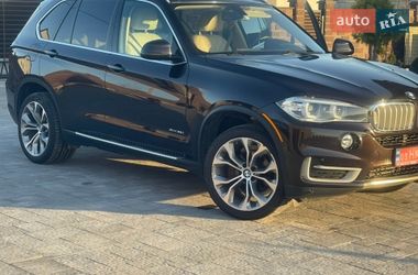 Позашляховик / Кросовер BMW X5 2015 в Луцьку