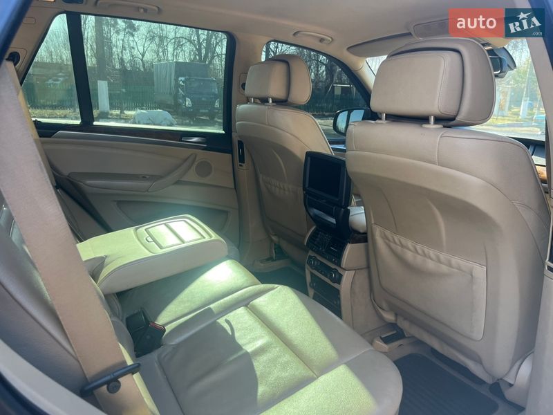 Позашляховик / Кросовер BMW X5 2008 в Києві