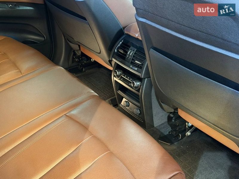 Позашляховик / Кросовер BMW X5 2016 в Вінниці