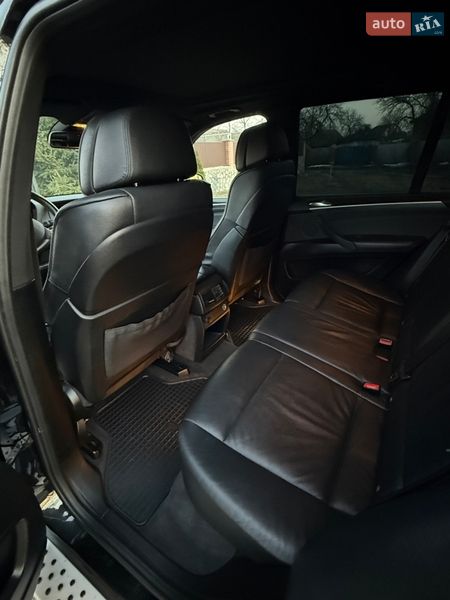 Позашляховик / Кросовер BMW X5 2011 в Полтаві