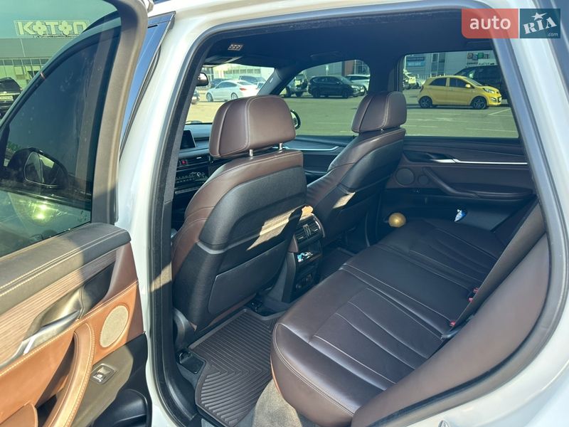 Внедорожник / Кроссовер BMW X5 2017 в Киеве