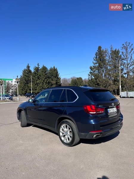 Позашляховик / Кросовер BMW X5 2016 в Рівному