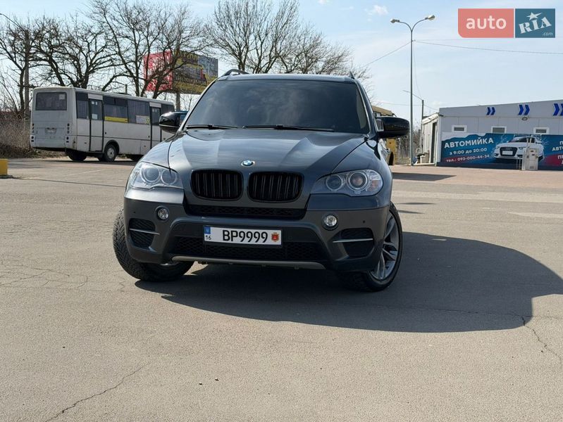 Позашляховик / Кросовер BMW X5 2011 в Одесі