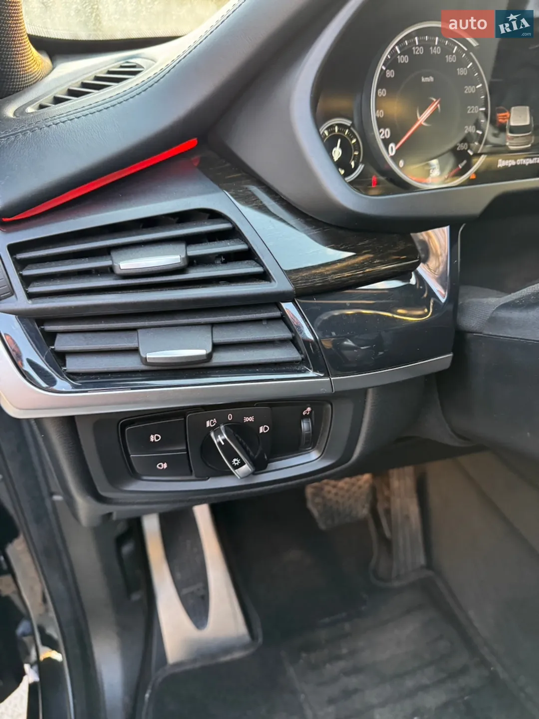 2015 BMW X5 - мініатюра 17