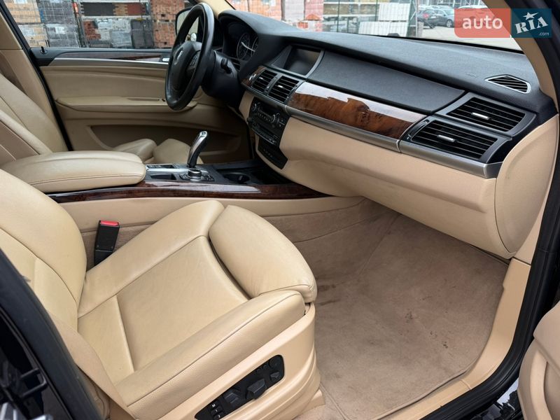 Позашляховик / Кросовер BMW X5 2012 в Дніпрі