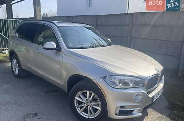 Внедорожник / Кроссовер BMW X5 2014 в Черновцах