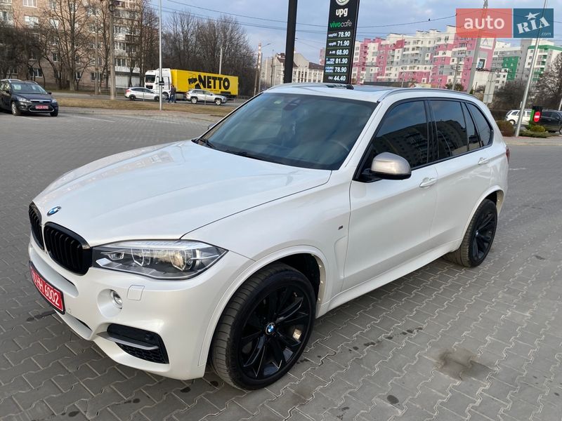 Позашляховик / Кросовер BMW X5 2015 в Луцьку
