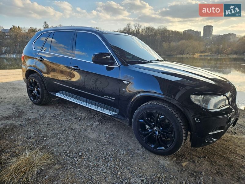 Позашляховик / Кросовер BMW X5 2011 в Вінниці