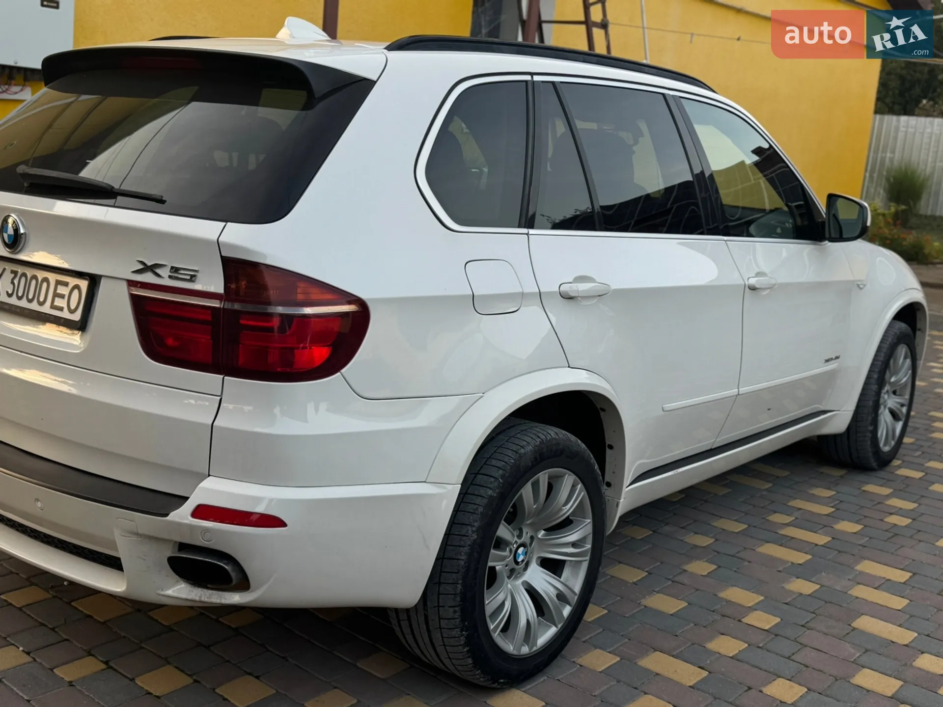 2011 BMW X5 - мініатюра 3