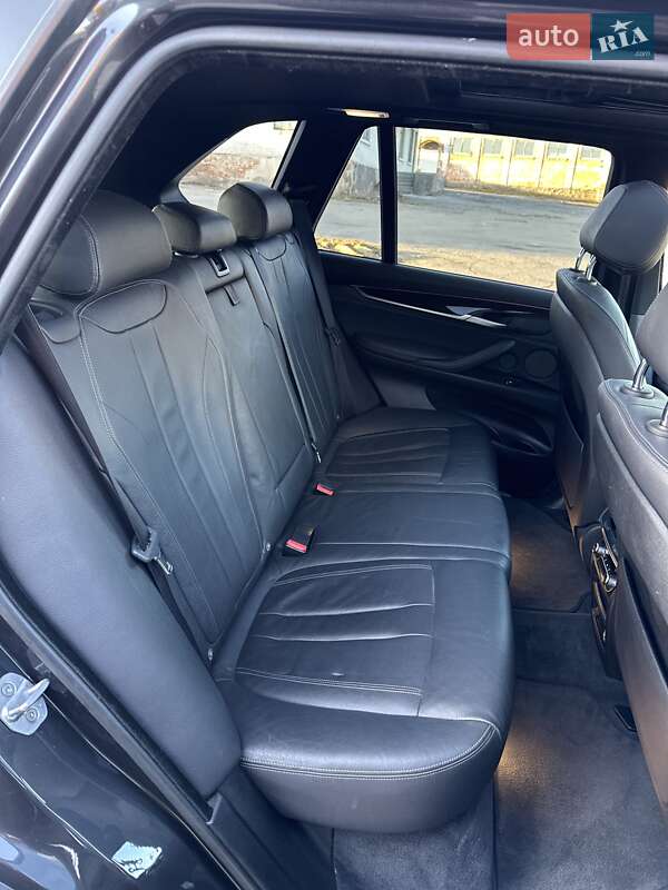 Позашляховик / Кросовер BMW X5 2017 в Жмеринці