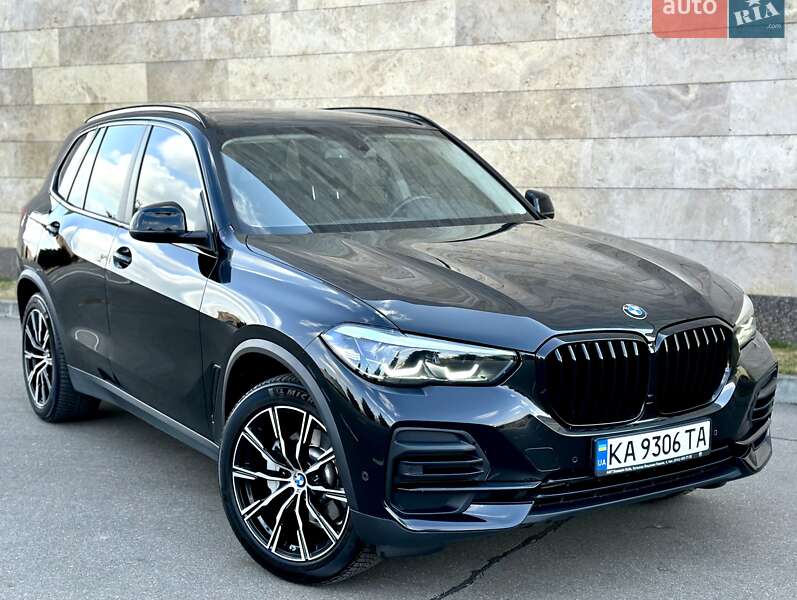Позашляховик / Кросовер BMW X5 2022 в Києві фото 10 Позашляховик / Кросовер BMW X5 2022 в Києві
