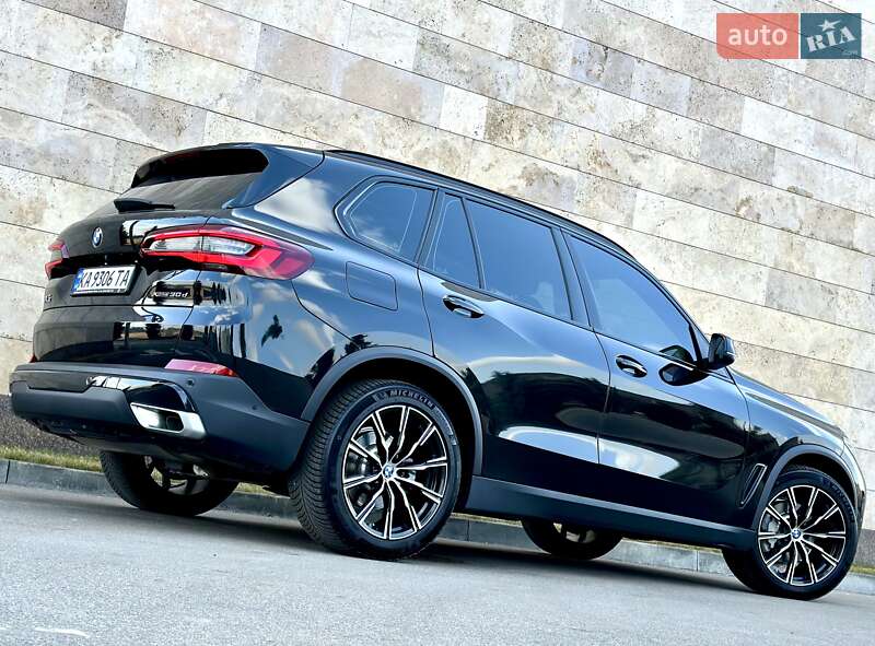 Позашляховик / Кросовер BMW X5 2022 в Києві фото 18 Позашляховик / Кросовер BMW X5 2022 в Києві