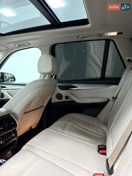 Внедорожник / Кроссовер BMW X5 2015 в Одессе