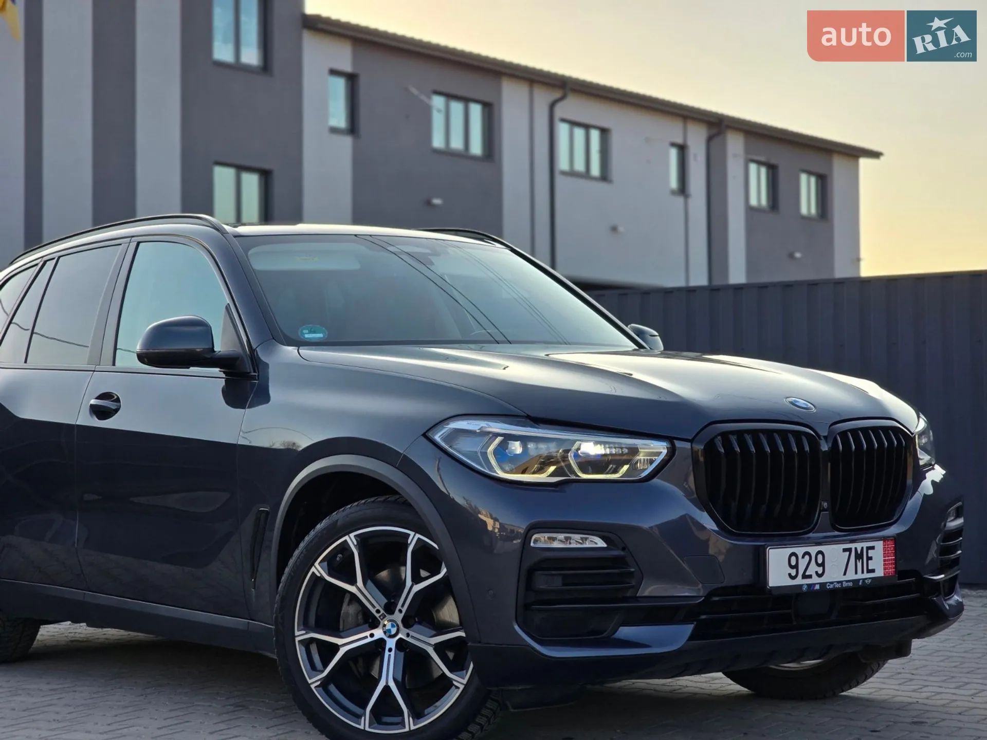 2019 BMW X5 - мініатюра 3