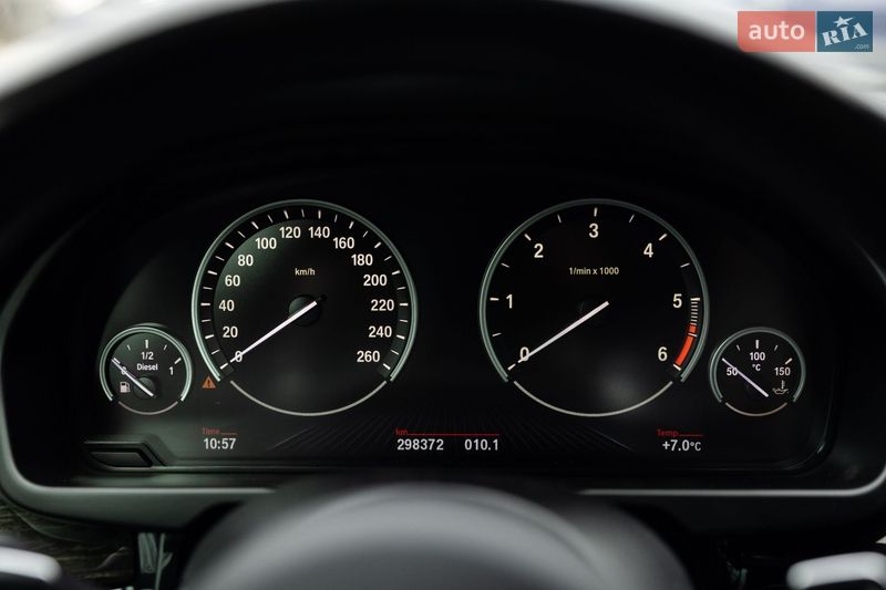 Позашляховик / Кросовер BMW X5 2016 в Луцьку