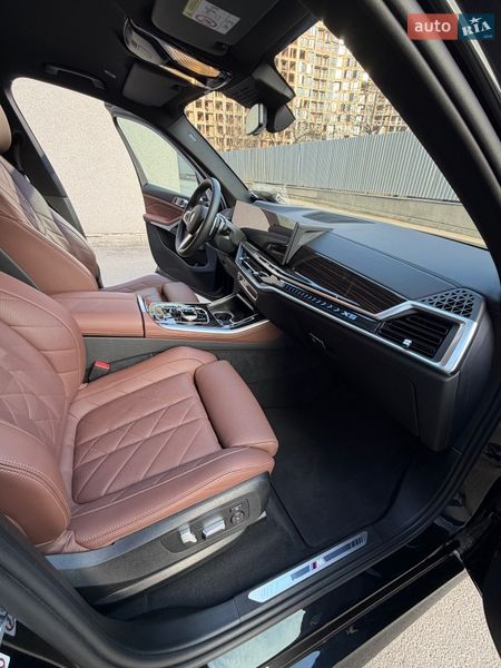 Внедорожник / Кроссовер BMW X5 2024 в Киеве