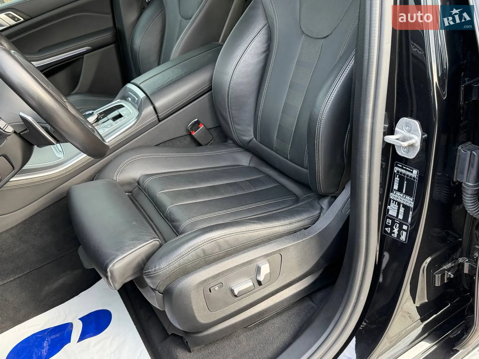 2021 BMW X5 - мініатюра 15