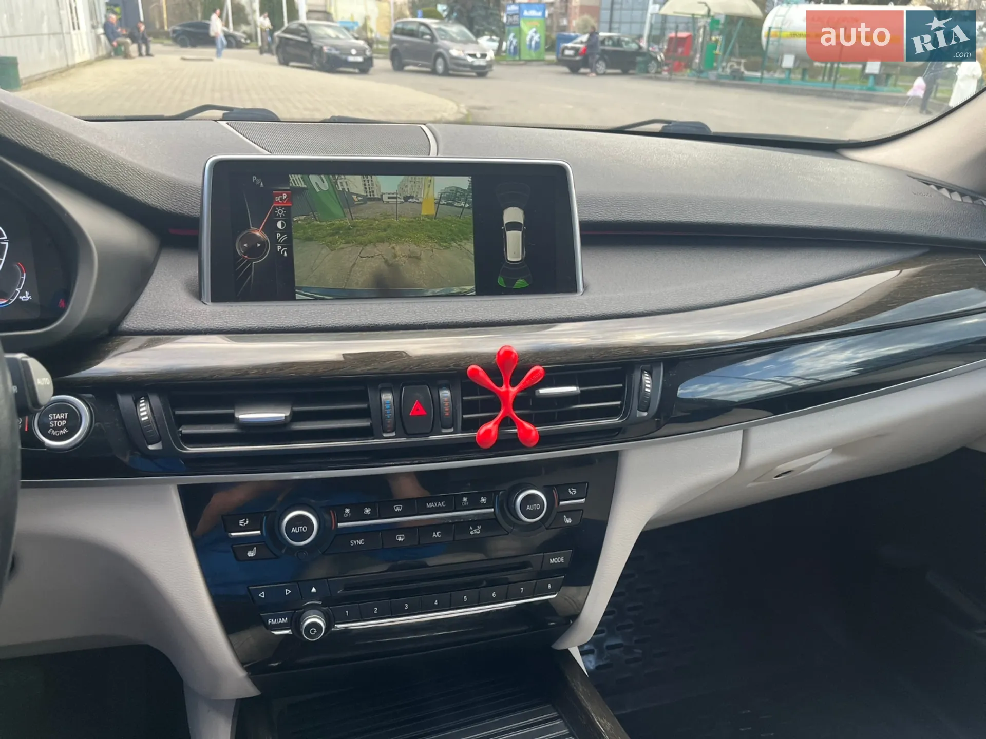 2015 BMW X5 - мініатюра 10