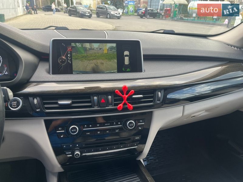 Позашляховик / Кросовер BMW X5 2015 в Ужгороді