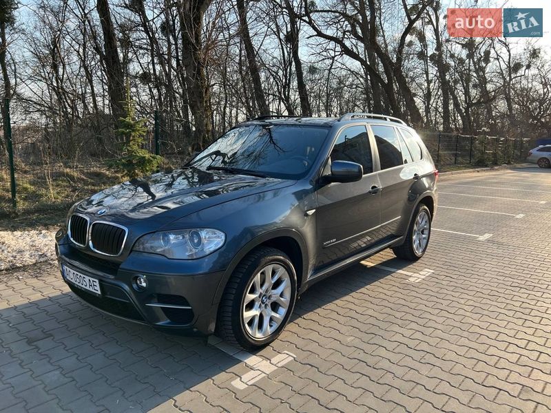 BMW X5 2011