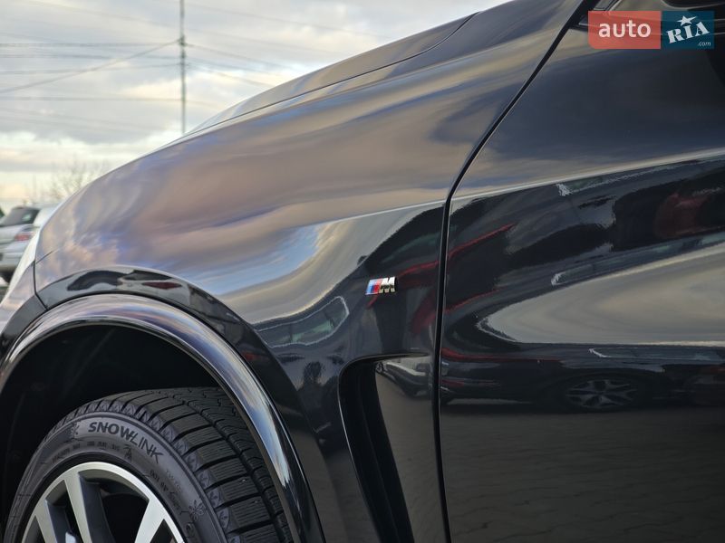 Внедорожник / Кроссовер BMW X5 2016 в Луцке