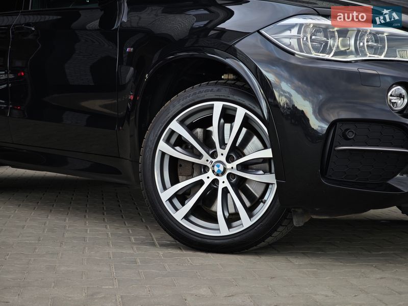Внедорожник / Кроссовер BMW X5 2016 в Луцке