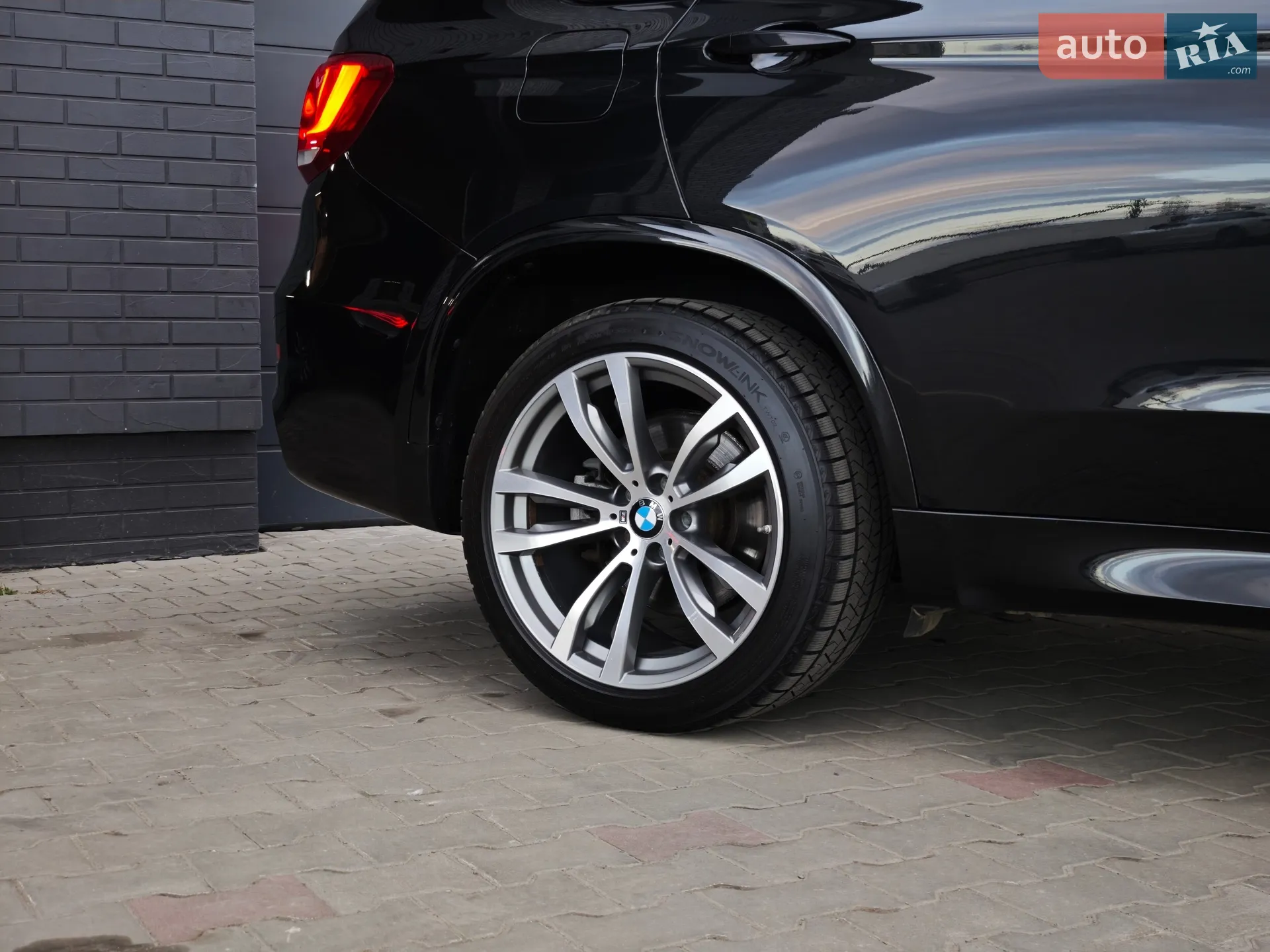 2016 BMW X5 - мініатюра 18