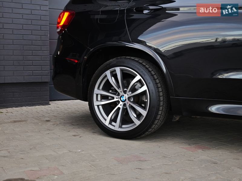 Внедорожник / Кроссовер BMW X5 2016 в Луцке