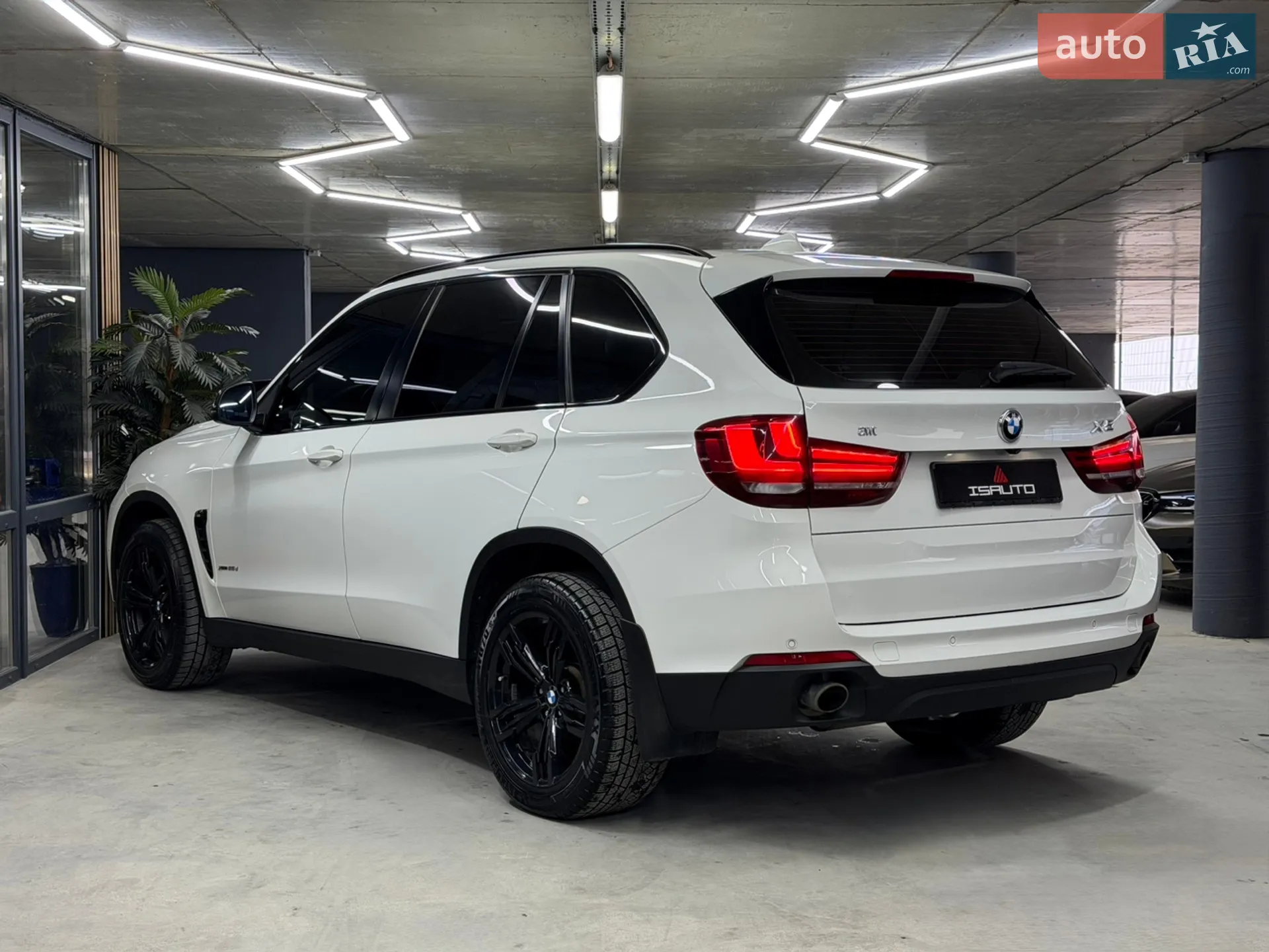 2017 BMW X5 - мініатюра 11
