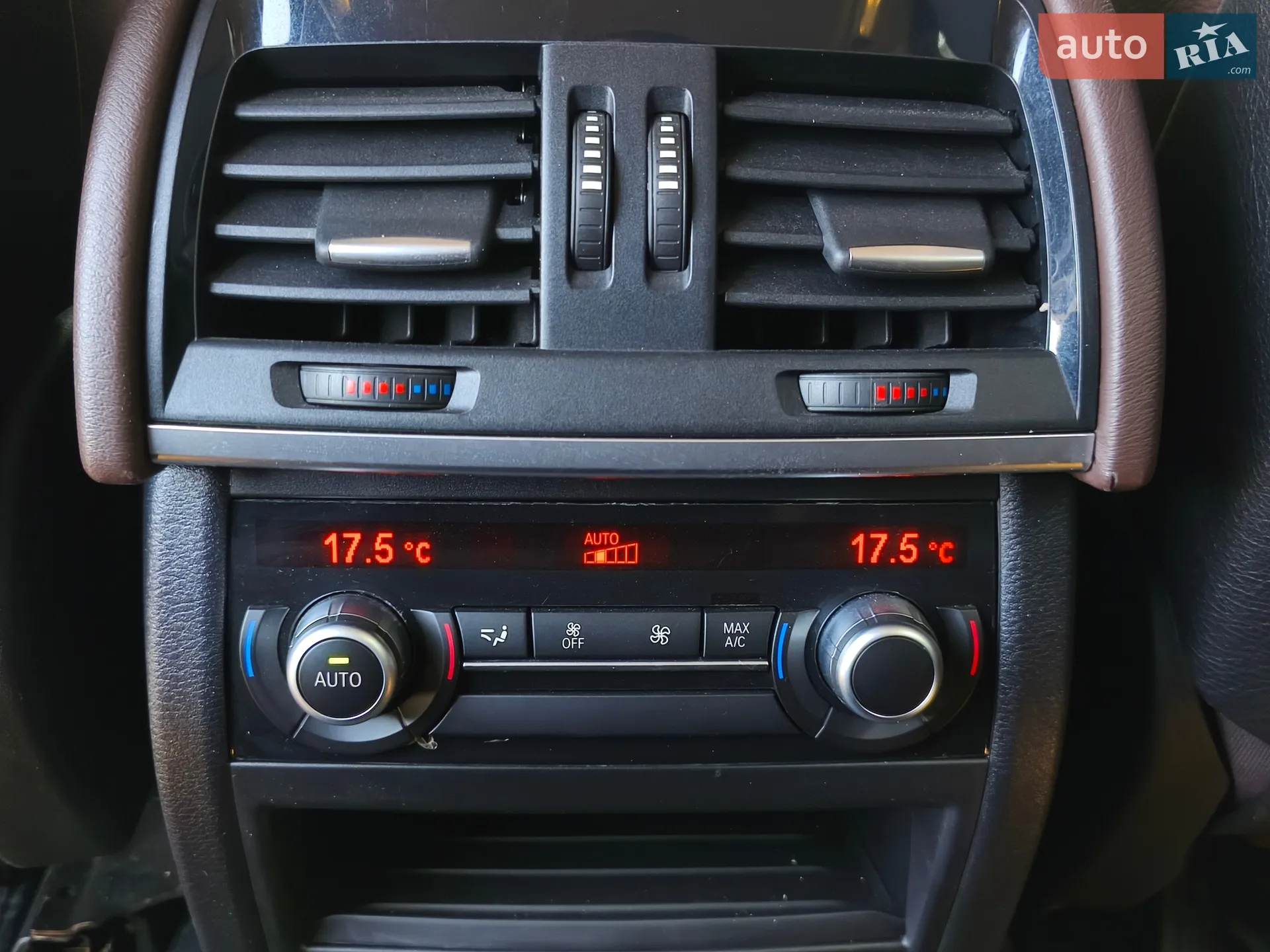 2015 BMW X5 - мініатюра 15
