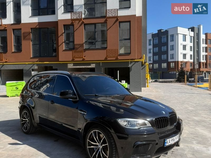 Внедорожник / Кроссовер BMW X5 2010 в Крюковщине