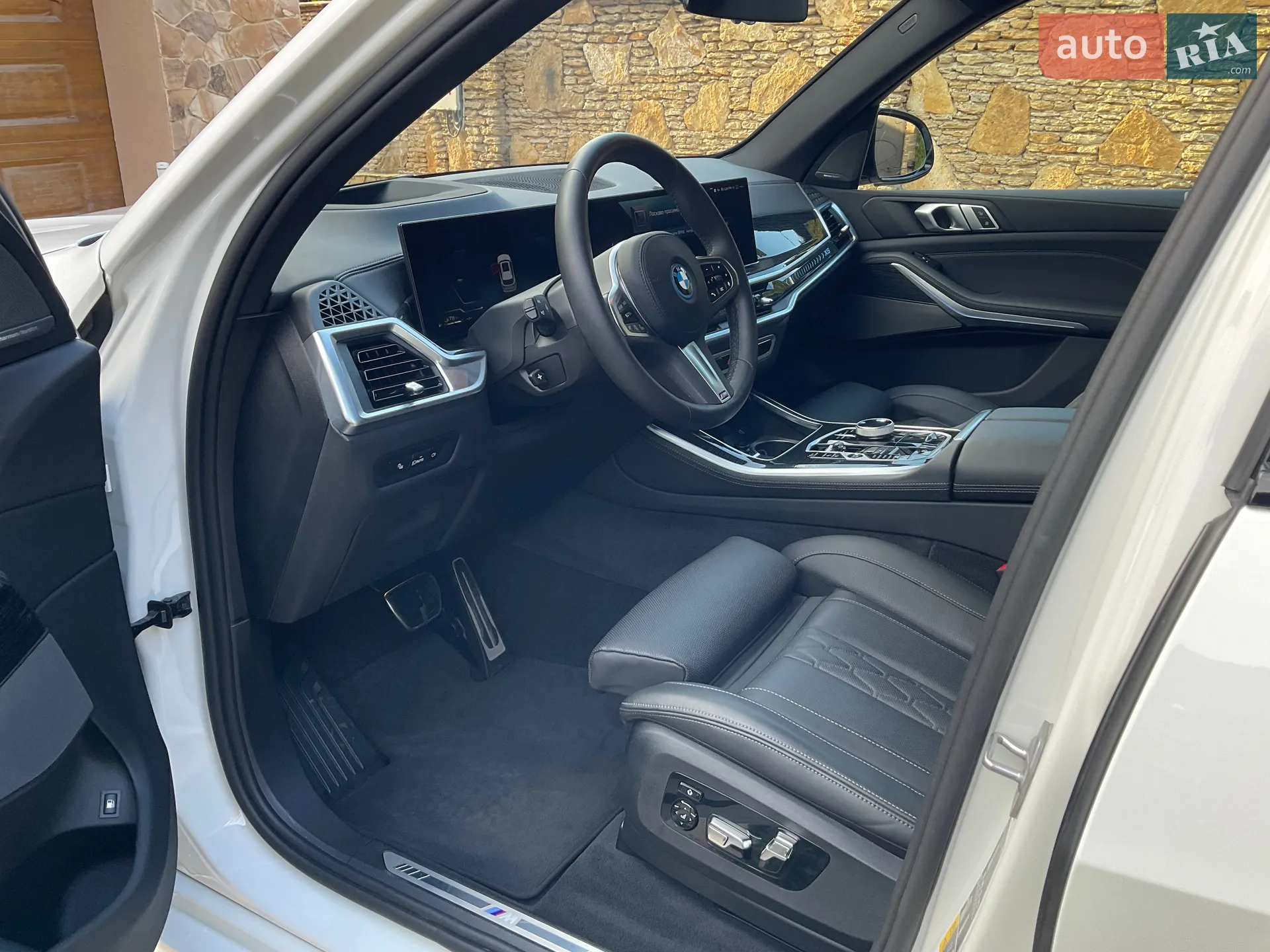 2025 BMW X5 - мініатюра 23